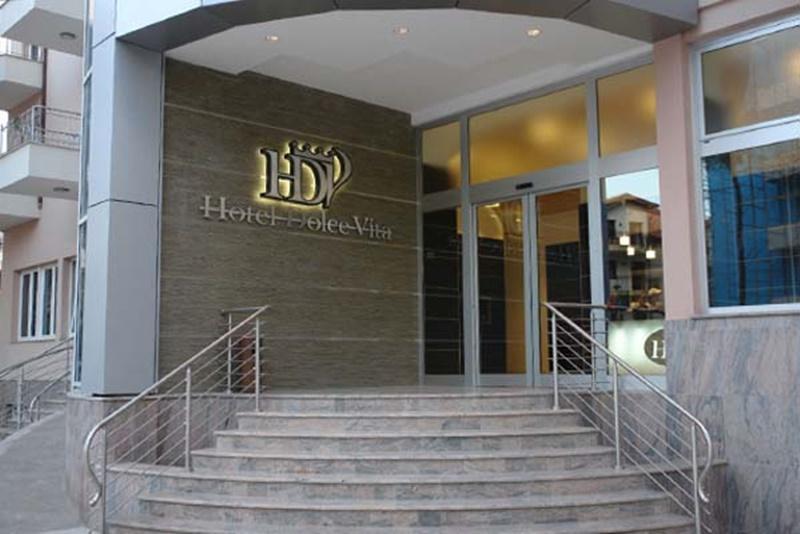 Dolce Vita Hotel Kryemëdhej Esterno foto